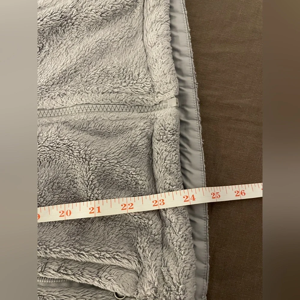 The North Face Fleece Grey Winter Outdoor Osito Jacket Small Teddy - Picture 9 of 11